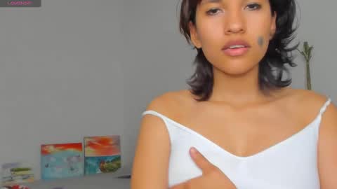 Snapshot of pau_heart chatting on January 2025 08:43:02 AM Paulina        online show from January 2025 08:43:02 AM