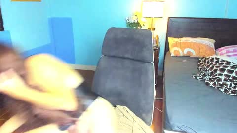 Paula online show from November 2025 08:25:02 PM