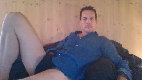 Snapshot of paueriwan chatting on November 2025 10:03:01 AM paueriwan online show from November 2025 10:03:01 AM