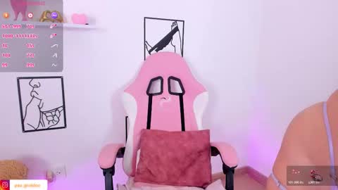 Paulina online show from March 2026 08:57:02 PM