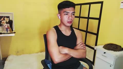 MrBigPaul online show from November 2025 06:40:02 PM