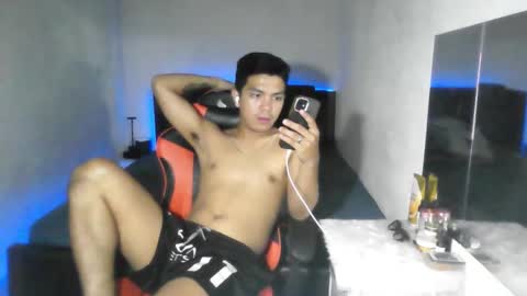 MrBigPaul online show from April 2026 07:22:01 AM