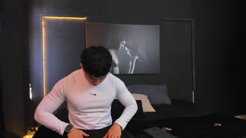 Paul online show from February 2025 01:08:02 PM