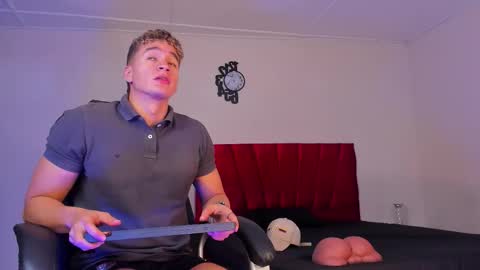 Snapshot of paul_george212 chatting on October 2025 01:41:02 PM Paull George online show from October 2025 01:41:02 PM