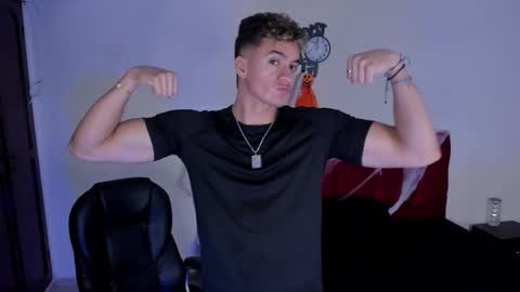 Snapshot of paul_george212 chatting on October 2025 01:00:02 PM Paull George online show from October 2025 01:00:02 PM