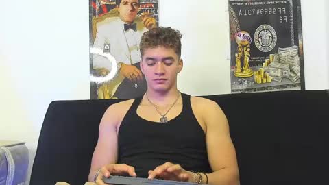 Snapshot of paul_george212 chatting on May 2026 12:35:02 PM Paull George online show from May 2026 12:35:02 PM