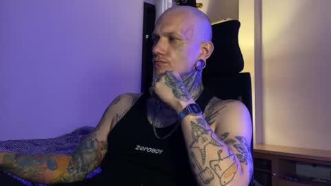 Paul online show from December 2025 03:29:02 PM