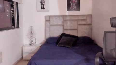 PAUL ROGER online show from October 2025 11:50:04 PM