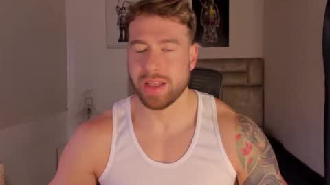 PAUL ROGER online show from January 2026 12:18:01 PM