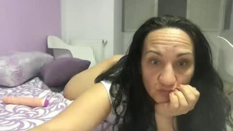 paula1442 online show from March 2025 08:42:01 PM