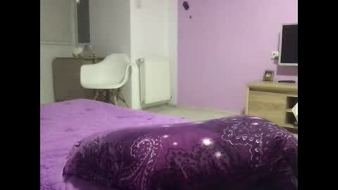 paula1442 online show from September 2025 07:02:02 PM