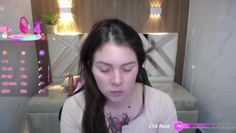 Paula online show from November 2025 01:00:02 PM