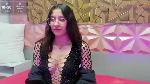 Snapshot of paula_fx chatting on September 2025 11:34:02 AM Pau online show from September 2025 11:34:02 AM
