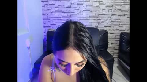 paula ross online show from April 2026 01:43:01 AM