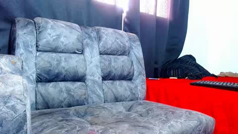 Snapshot of paula_willss chatting on February 2025 04:02:01 PM paula_willss online show from February 2025 04:02:01 PM