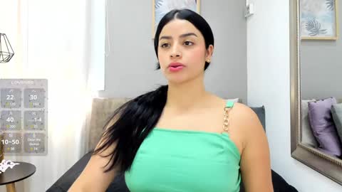      online show from December 2024 07:40:02 PM