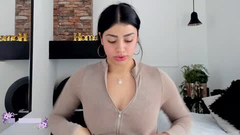      online show from January 2025 06:09:01 PM