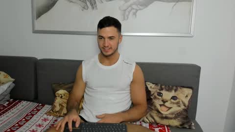 Snapshot of paulblack021 chatting on December 2024 07:32:02 PM paulblack021 online show from December 2024 07:32:02 PM