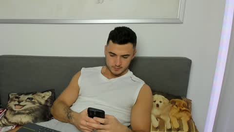 Snapshot of paulblack021 chatting on February 2025 09:45:02 PM paulblack021 online show from February 2025 09:45:02 PM