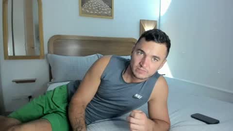 paulblack021 online show from May 2026 01:12:02 AM