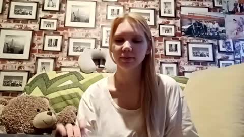 Eva online show from November 2025 07:35:02 AM