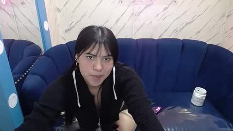 Snapshot of paulette_v chatting on January 2025 04:08:01 PM Live 800am 200pm COLOMBIAN HOUR online show from January 2025 04:08:01 PM