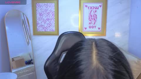 Live 800am 200pm COLOMBIAN HOUR online show from March 2026 01:05:01 PM