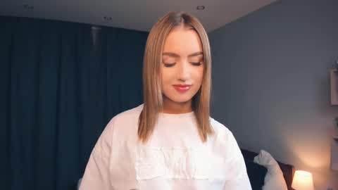 Eva online show from September 2025 07:57:01 PM