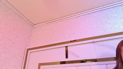 Paulina  online show from February 2026 07:20:02 PM