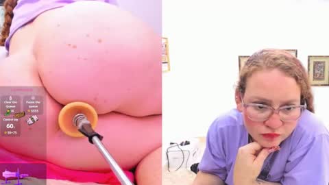 Snapshot of paulina_davis_ chatting on February 2025 06:35:01 AM Paulina Davis online show from February 2025 06:35:01 AM