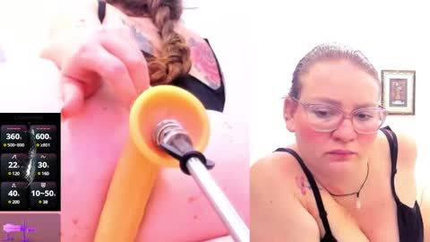 Snapshot of paulina_davis_ chatting on March 2025 02:12:02 AM Paulina Davis online show from March 2025 02:12:02 AM