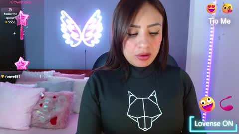 paulina online show from December 2024 05:02:01 PM