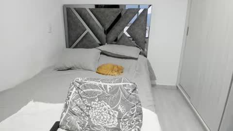 Paulina online show from February 2026 10:50:01 PM