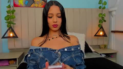 PAULINA  online show from October 2025 09:02:01 PM