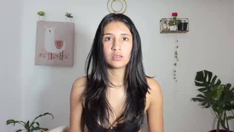 paulina moos 1 online show from March 2025 01:35:02 AM