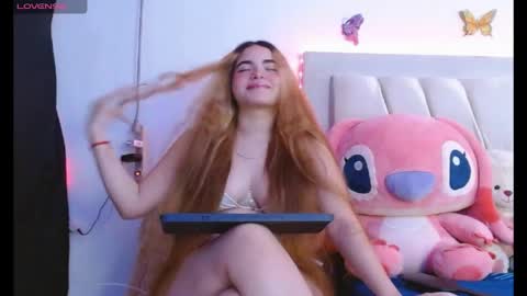 Pau online show from May 2026 03:03:02 AM