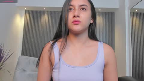 Snapshot of paulina_sweett chatting on December 2024 10:42:02 AM Paulina online show from December 2024 10:42:02 AM