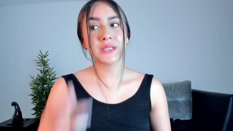 Snapshot of paulina_sweett chatting on December 2024 12:56:01 PM Paulina online show from December 2024 12:56:01 PM