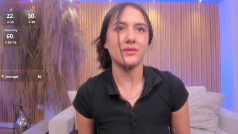 Snapshot of paulina_sweett chatting on December 2024 01:14:01 PM Paulina online show from December 2024 01:14:01 PM