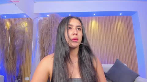 Snapshot of paulina_sweett chatting on February 2025 12:11:02 PM Paulina online show from February 2025 12:11:02 PM