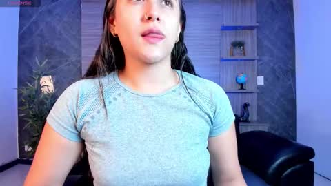 Paulina  online show from February 2026 12:10:02 PM