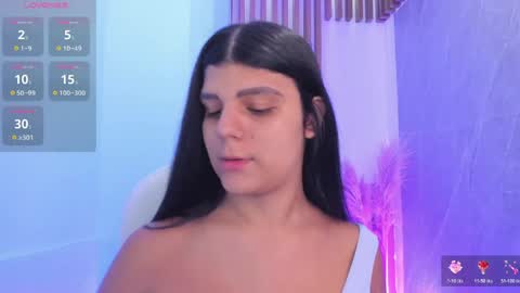 Paulina Belle online show from April 2026 12:50:02 PM