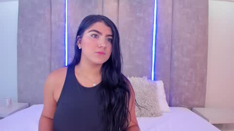 Paulina online show from February 2025 11:42:01 AM