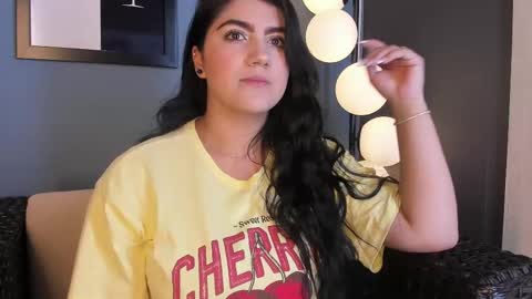Paulina online show from February 2025 01:29:01 PM