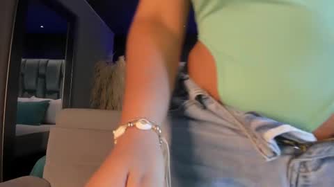 Paulina online show from February 2025 12:37:01 PM