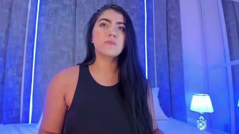 Paulina online show from March 2025 12:16:01 PM