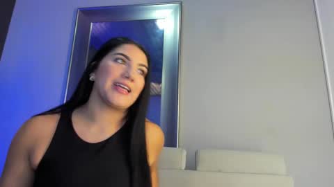 Paulina online show from September 2025 11:46:02 AM