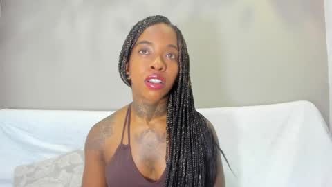 Pauline online show from September 2025 01:38:02 AM