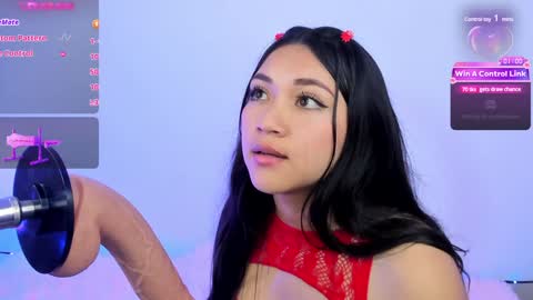 Pauline online show from December 2024 03:26:01 AM