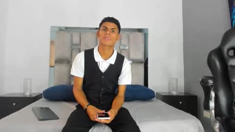 Paull Cassidy online show from November 2025 07:38:02 PM